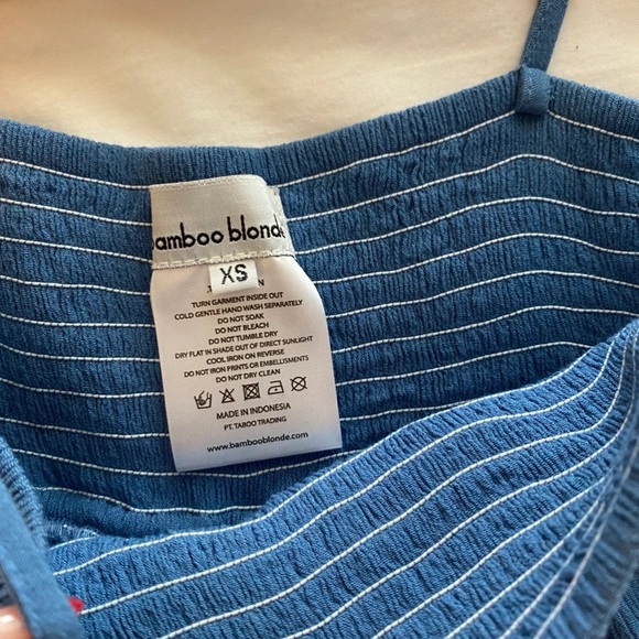 Summer dress from Bali - Picture 4 of 4